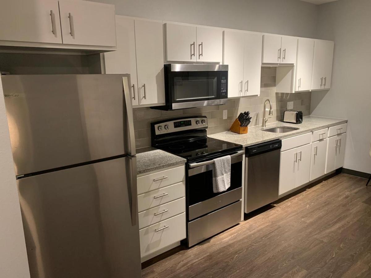 Sleepover Iconic Des Moines Apartments Extérieur photo