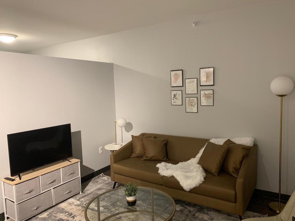 Sleepover Iconic Des Moines Apartments Extérieur photo