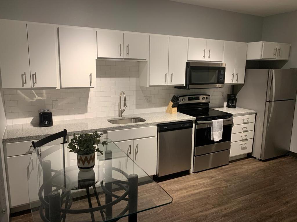Sleepover Iconic Des Moines Apartments Extérieur photo