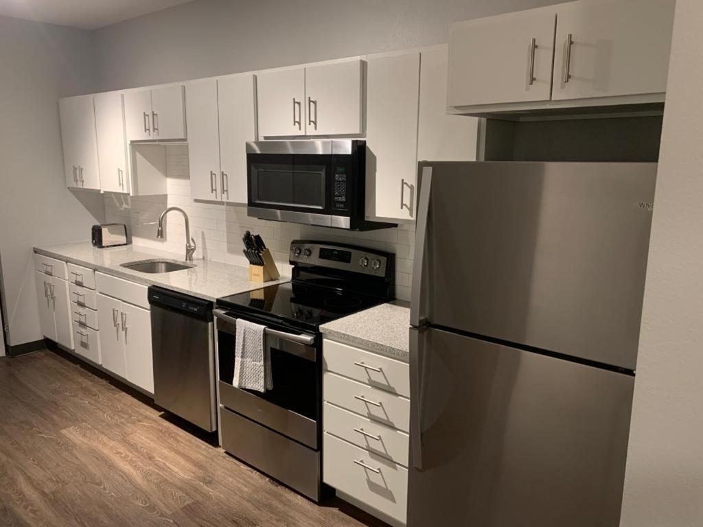 Sleepover Iconic Des Moines Apartments Extérieur photo